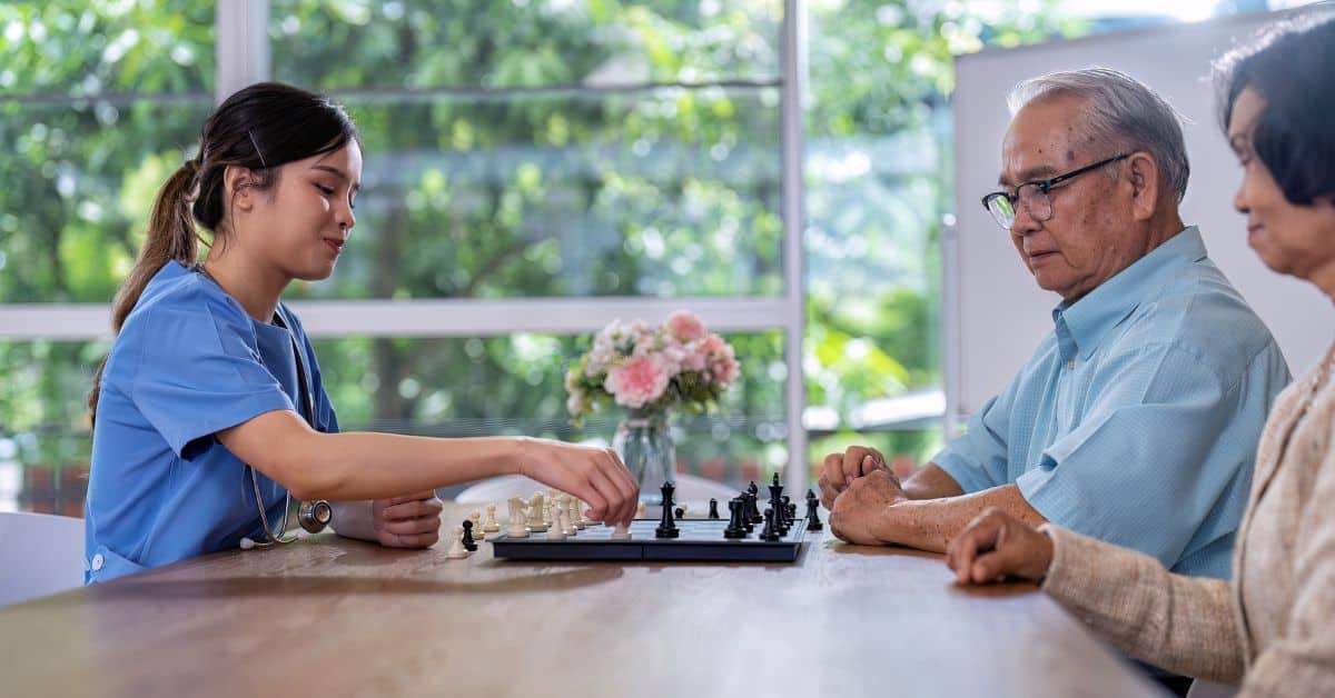 How Caregivers Transform Lives In An Assisted Living Facility 4 Assisted Living Facilities