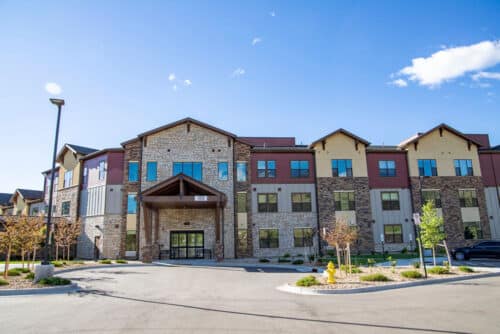 Front-View-Of-Golden-Lodge-Building